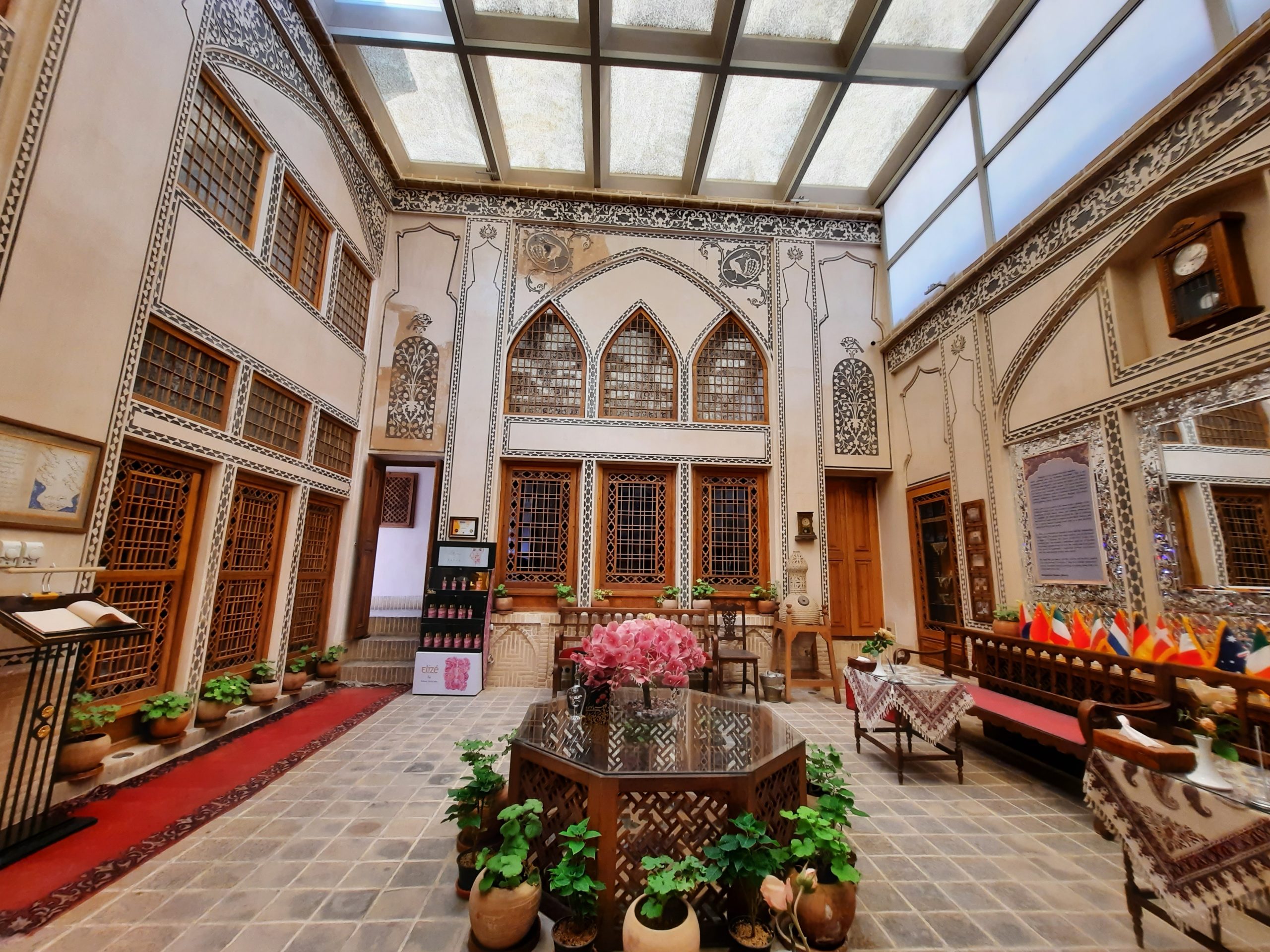 ۲۰۲۰۰۶۱۲_۱۳۴۴۴۵